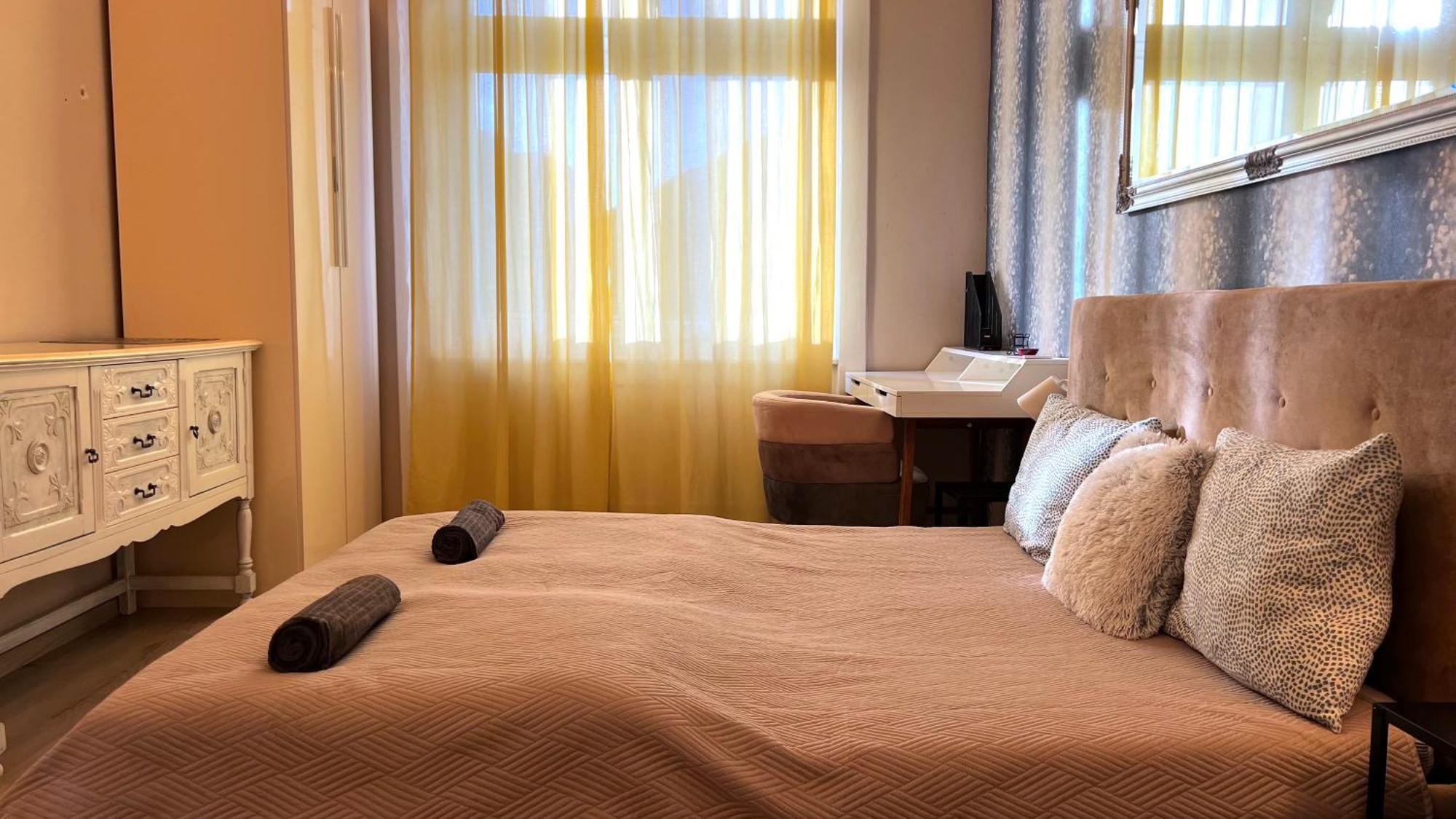 B112 By Small Home Budapest — Photos 3